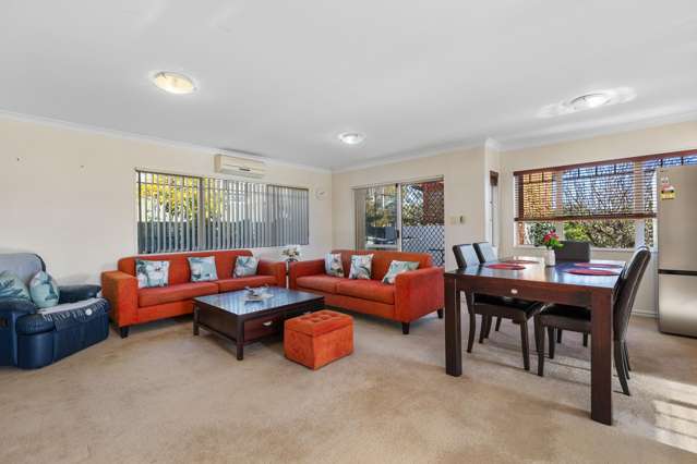 2 Tuscany Place Ohauiti_3