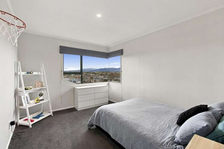 9 Sandel Rise Merrilands_21