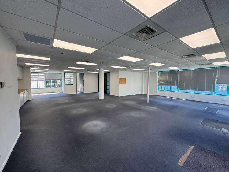43 Taharoto Road Takapuna_3