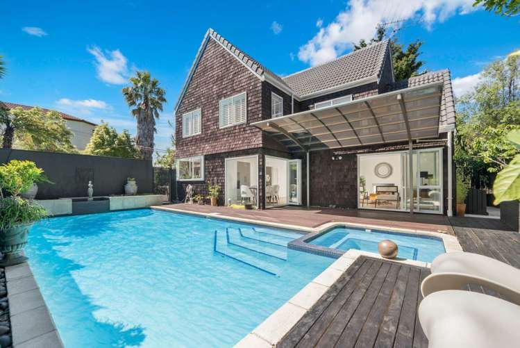 261 Manukau Road_0