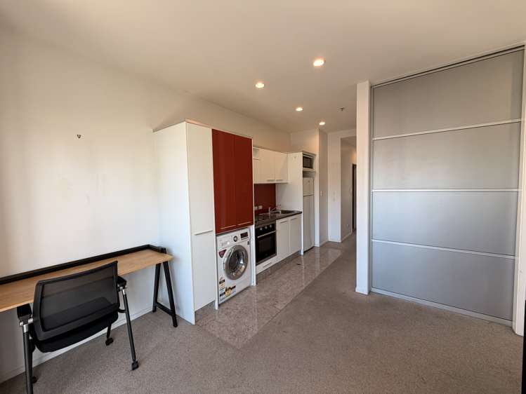 1407/17 Vogel Lane Auckland CBD_4