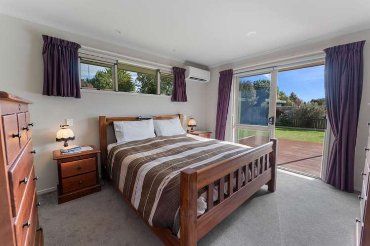 19 Kendall View Stoke_15