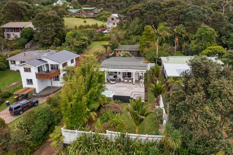 679 Huia Road Parau_25