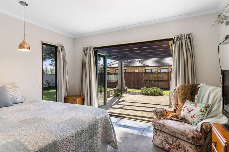 42 Bahamas Key Papamoa_15