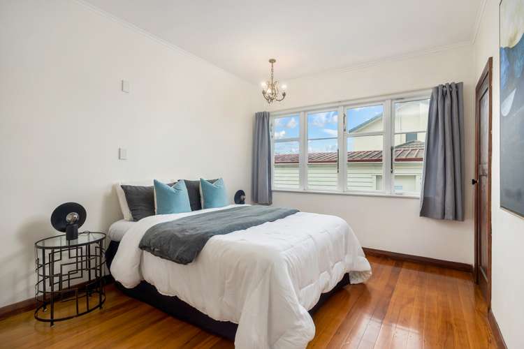 80 Carrington Road Mount Albert_15