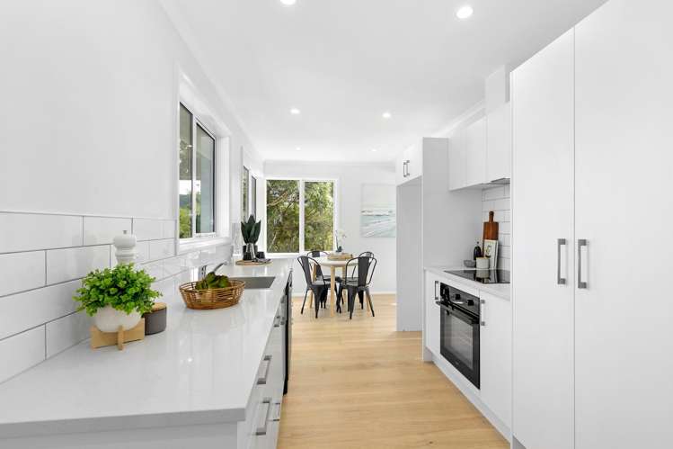 27 James Grove Stokes Valley_7