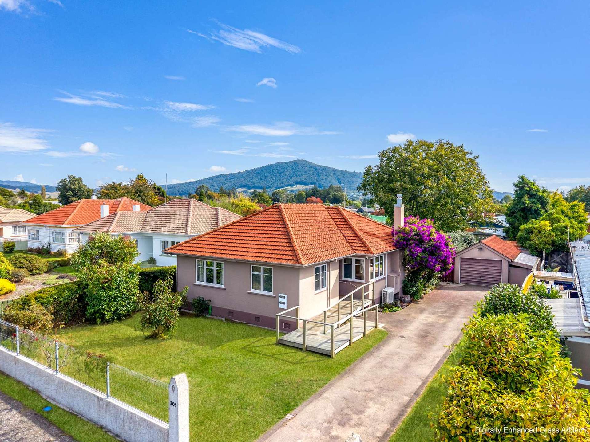 205 Malfroy Road Utuhina_0