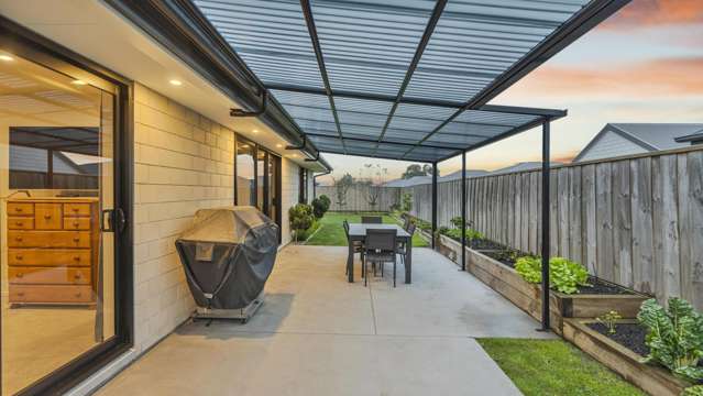Urgent Sale! Family Living with Solar Savings!