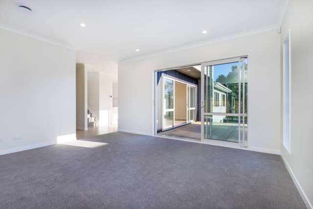 16 Newport Place Forrest Hill_4