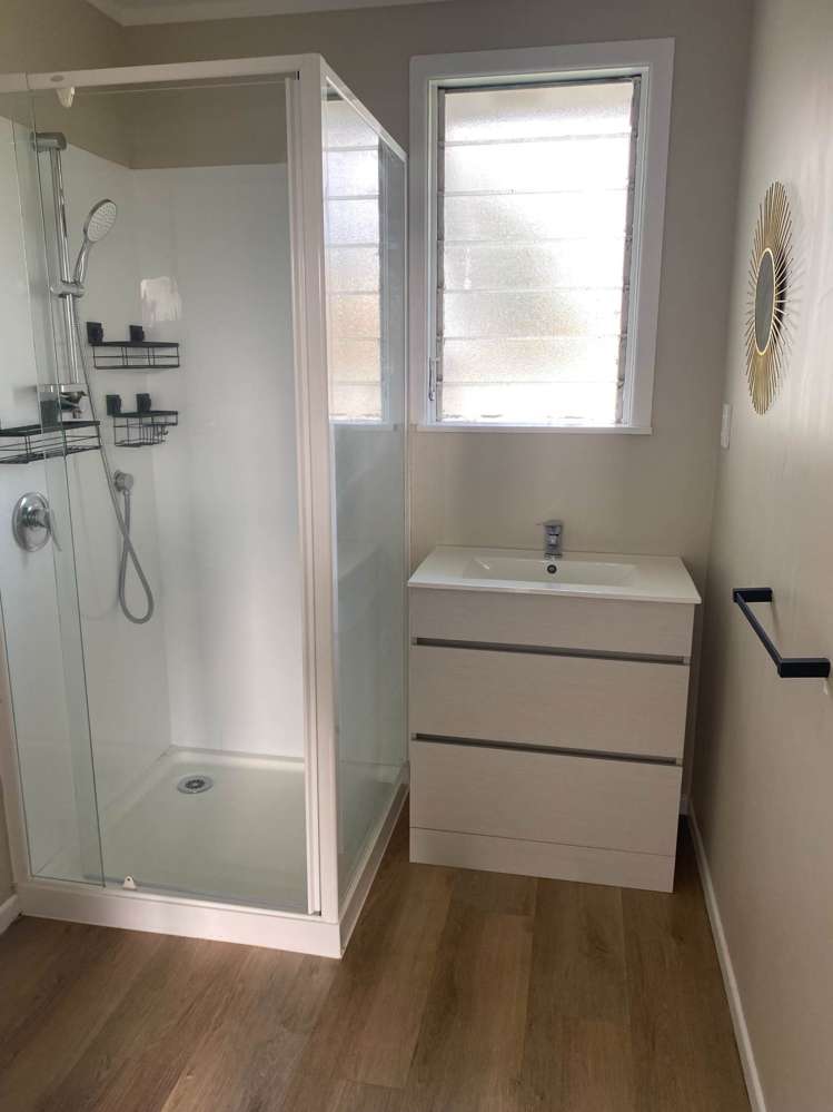 57 Mckean Avenue Manurewa_9