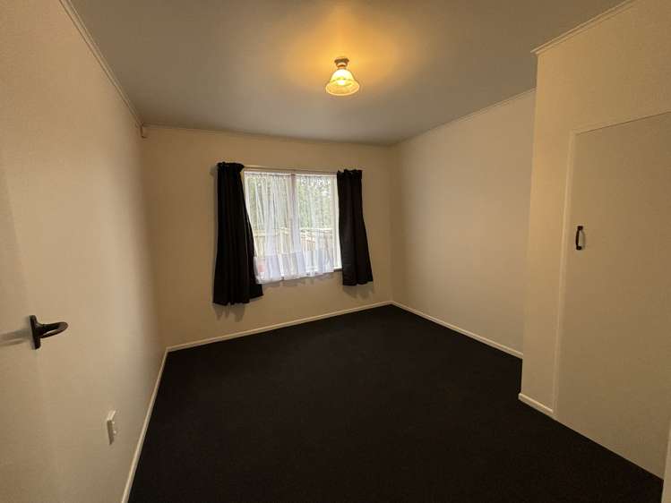 10 Rewarewa Road Te Atatu Peninsula_7