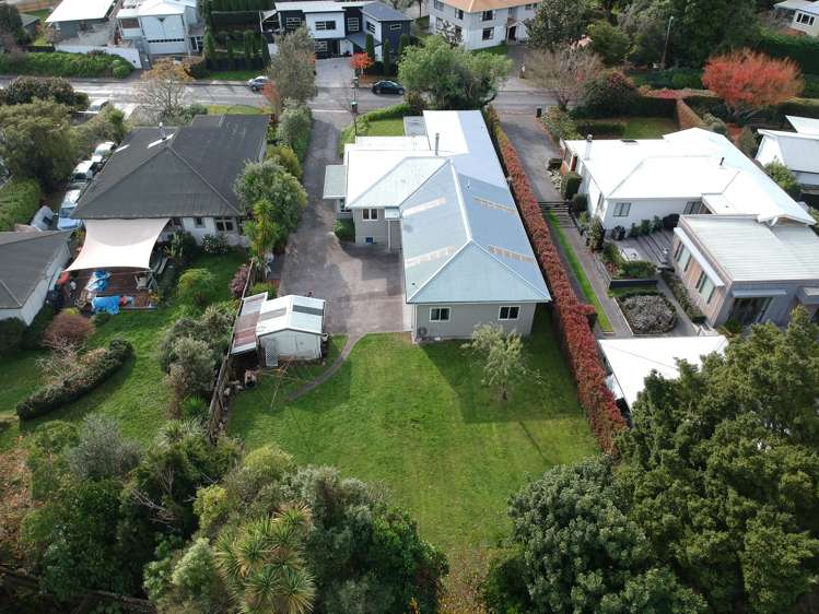 8 Tainui Drive Havelock North_17