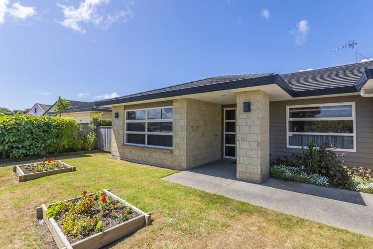 145 Milne Drive Paraparaumu_2