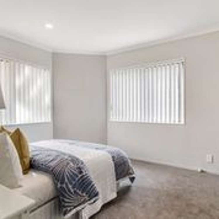 61a Bradbury Road Botany Downs_18
