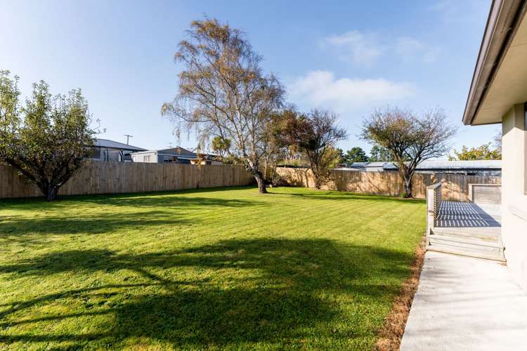 5 Valiant Road Waldronville_28