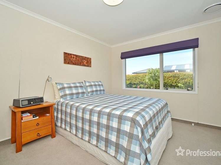 2 Camellia Lane Carterton_9