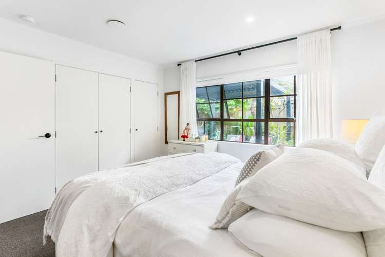 2/53 Francis Street Hauraki_11