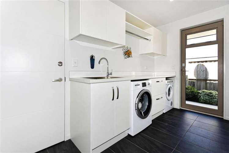 8 Benedict Street Aidanfield_11