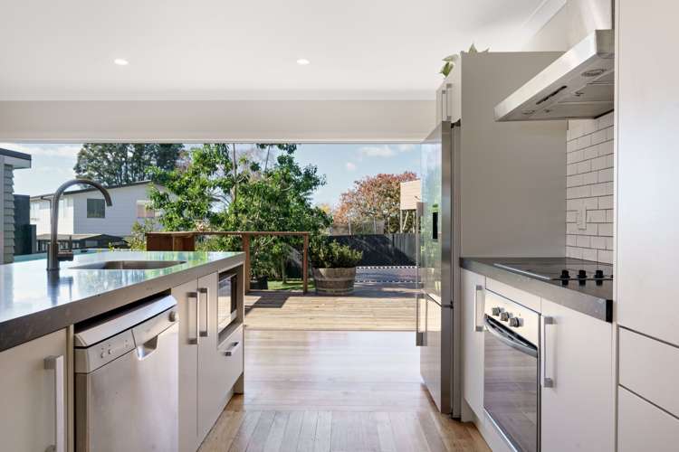 45 Western Road Bellevue_11