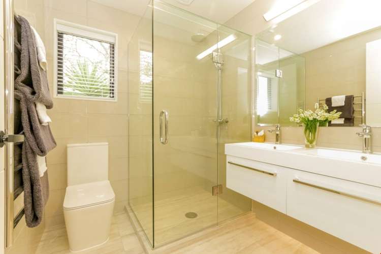 28a Queensway Three Kings_21