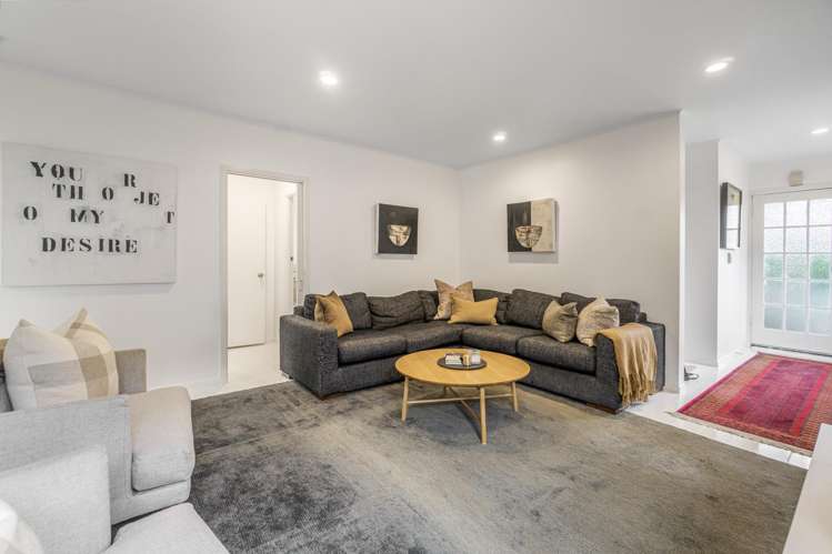 424 Ellerslie-Panmure Highway Mount Wellington_5