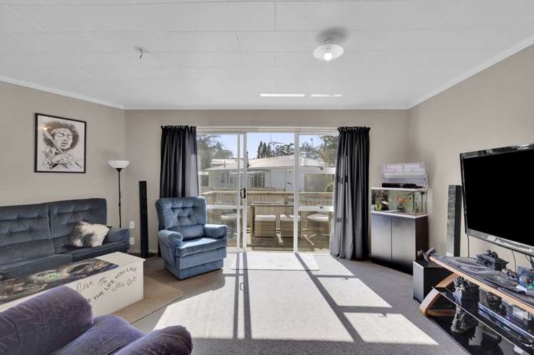 15 Lancaster Street Dinsdale_10