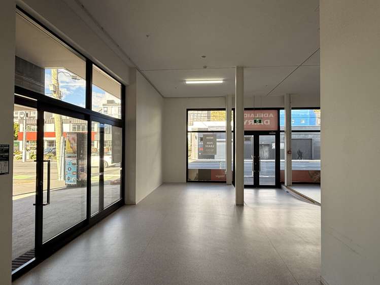 Unit A/72 Adelaide Road Mount Cook_5