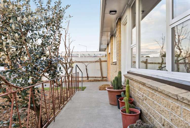 2/283 Lyttelton Street Spreydon_12