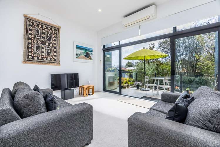 5/8 Thompson Park Road Mount Wellington_3