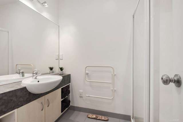 21/852 Mount Eden Road Three Kings_4