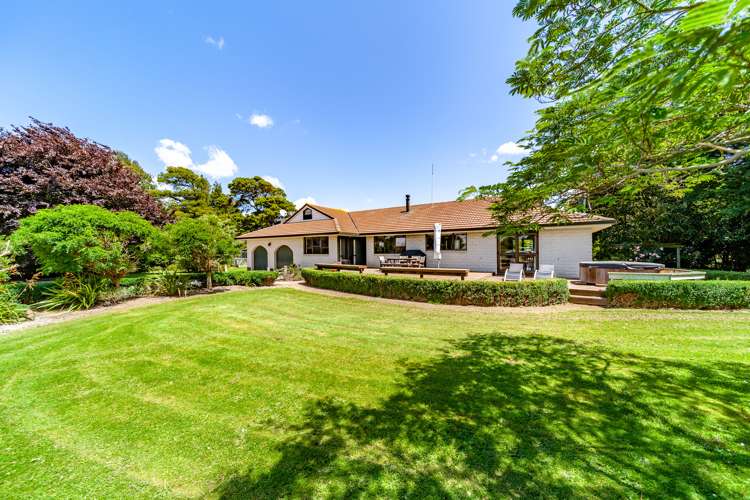 189 Gaisford Road Kumeroa_2