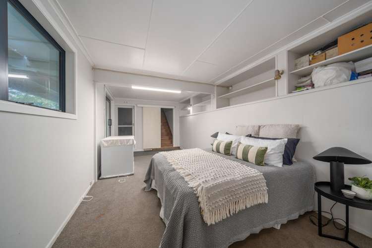 12A Silverbirch Grove Churton Park_13