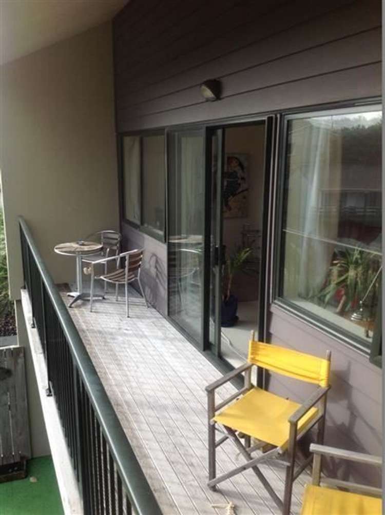 2/26 View Road Titahi Bay_8