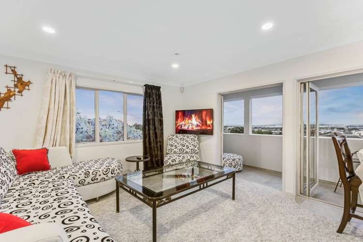 7 Lowburn Place Clover Park_1