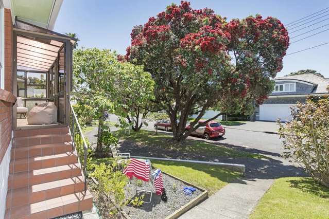 2/1 Rata Road Devonport_1