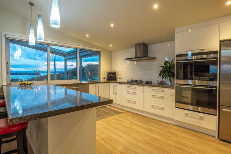 5 Church Bay Road Oneroa_15