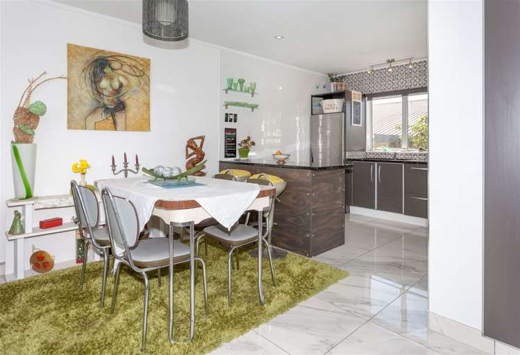 136 Lorraine Place Whangamata_4