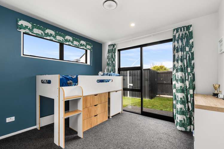 15 Monte Crescent Lincoln_25