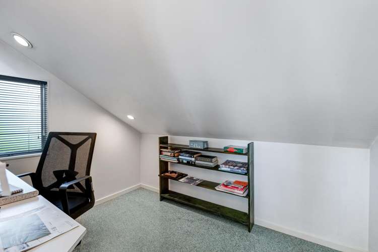 1A Meadowood Drive Unsworth Heights_15