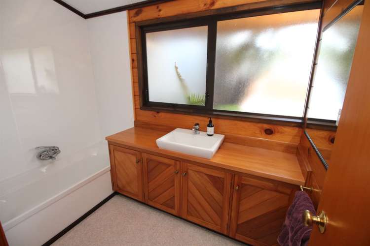 37 Cullen Crescent Tokoroa_12