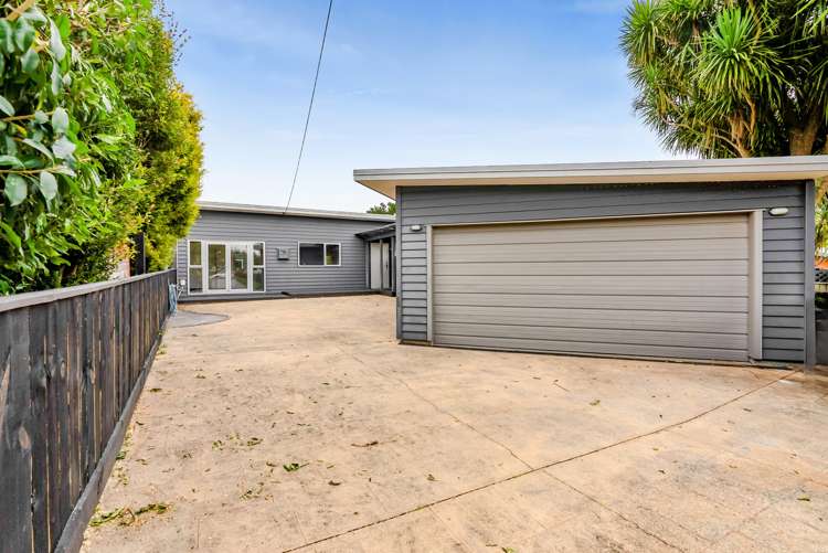 82 Wairau Road Oakura_18