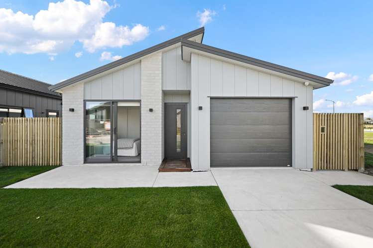 8 Frances Hunt Lane_0