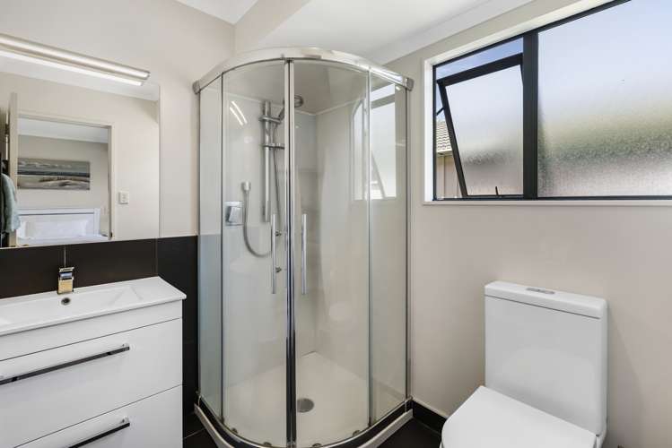 9 Castlewold Drive Bethlehem_19