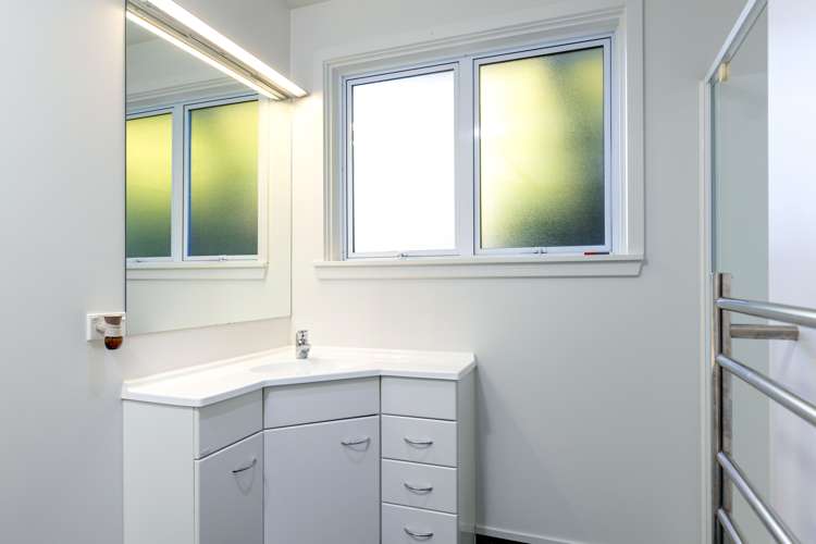 21a Mills Street Seddon_18