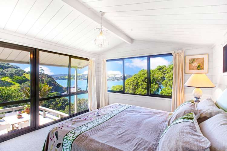 2 Kennedy Point Road Surfdale_6