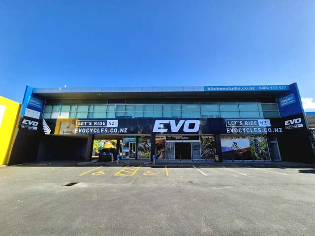 Versatile office in St Lukes