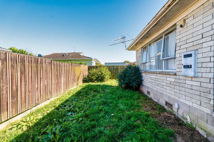 2/34a Kelvin Road Papakura_14