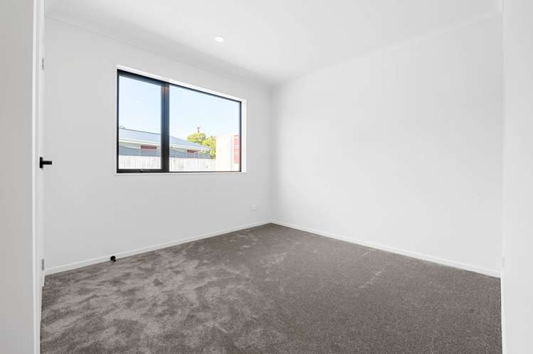 2/239 Tramway Road Enderley_6