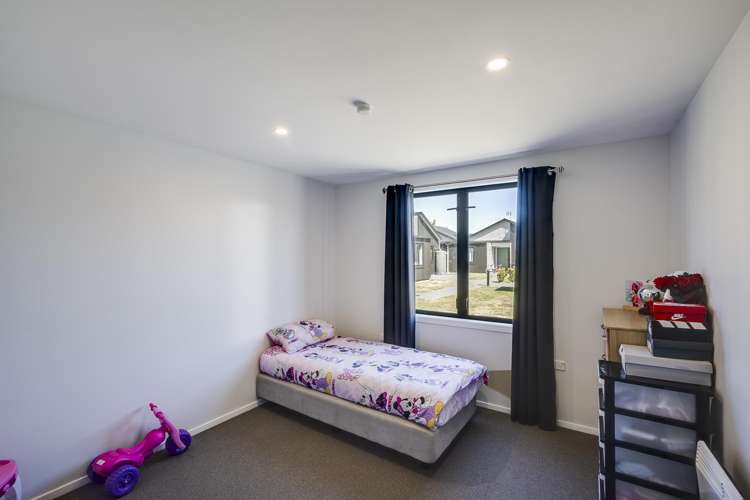 Units 3, 4, and 5/1018 Plunket Street St Leonards_10