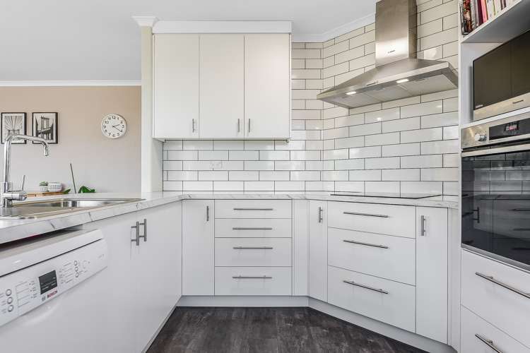 31 Saxon Woods Drive Rototuna North_6